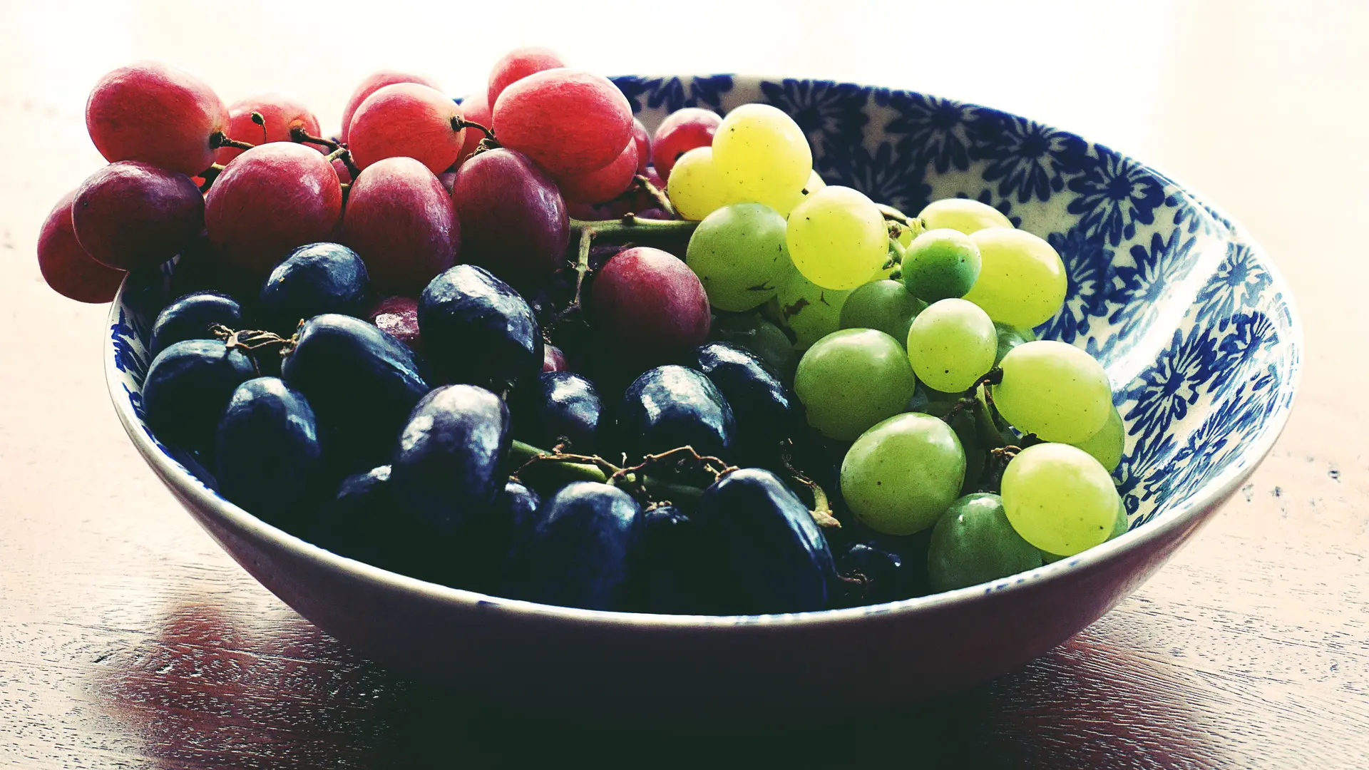 Can Chickens Eat Grapes? Yes, With Two Cautions
